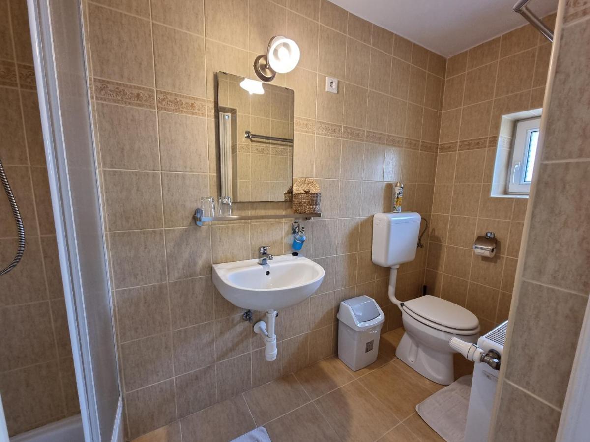 Abigél Vendégház Miskolc Extérieur photo