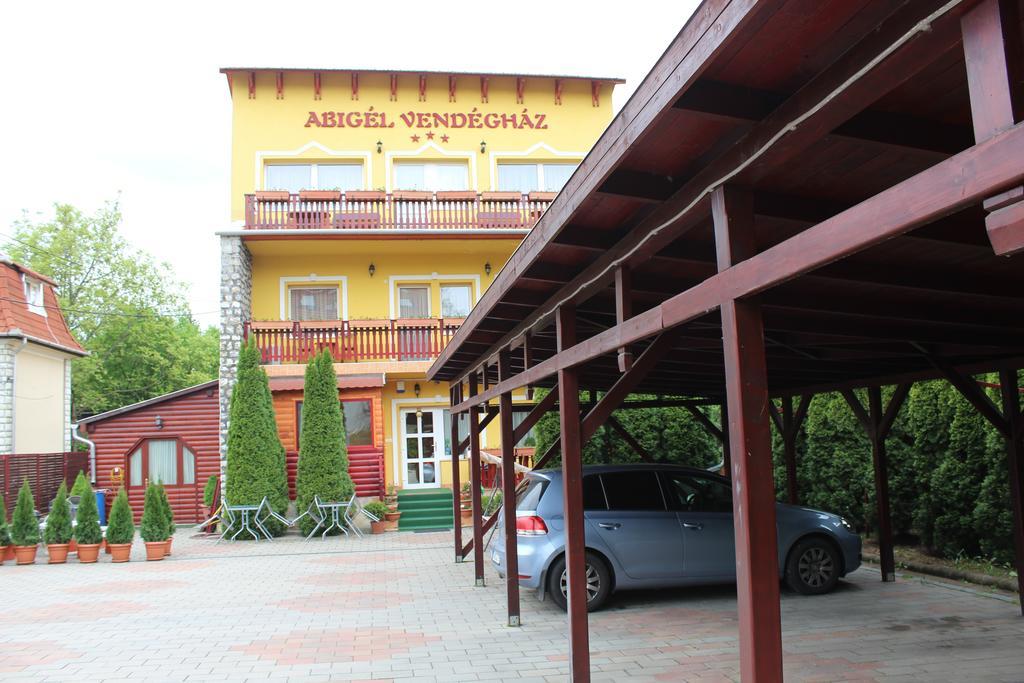 Abigél Vendégház Miskolc Extérieur photo